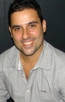 Peterson Adriano