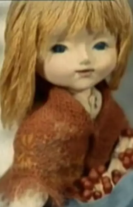 imagem de capa do personagem The Little Girl